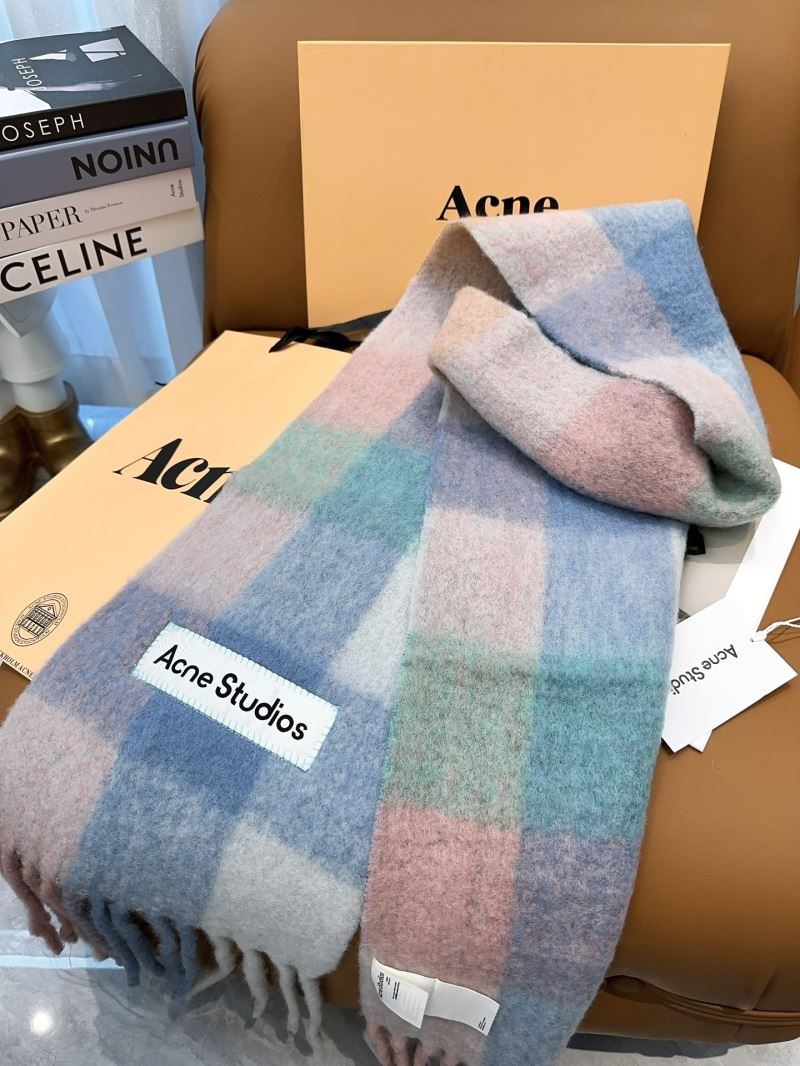 Acne Scarf